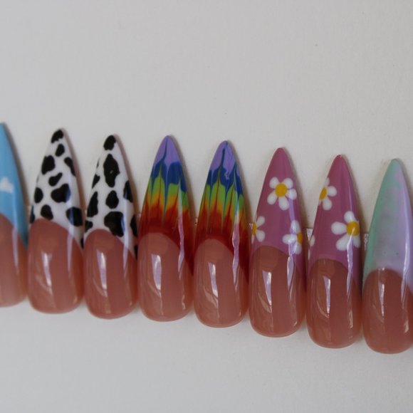 French Tip Press On Nails - 20pc - Picture 3 of 6